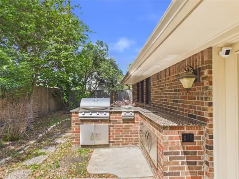 814 James Street Deer Park TX 77536