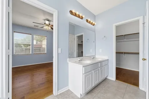 2709 Shallow Falls Court Pearland TX 77584
