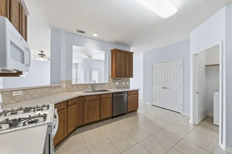 2709 Shallow Falls Court Pearland TX 77584