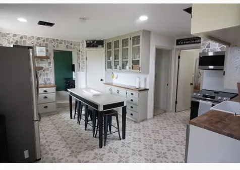 1737 County Road 425 Clemville TX 77414