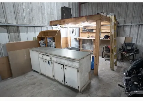 1737 County Road 425 Clemville TX 77414