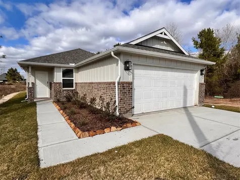 106 Road 5102l Cleveland TX 77327