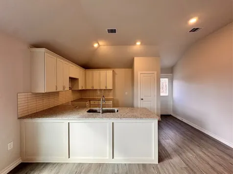 106 Road 5102l Cleveland TX 77327