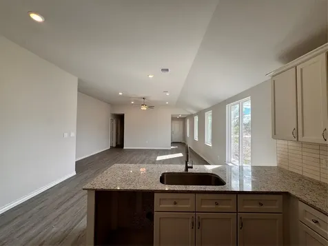106 Road 5102l Cleveland TX 77327