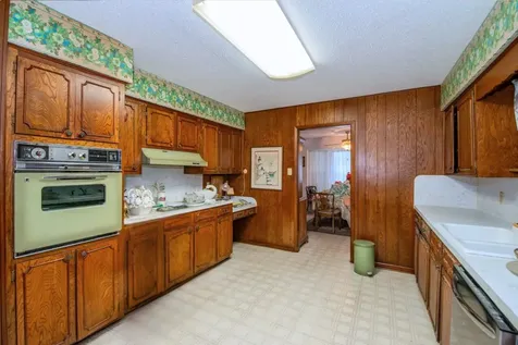 3649 Memorial Boulevard Port Arthur TX 77640