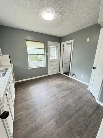 5254 Perry Street Houston TX 77021