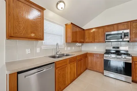 9830 Lynette Falls Drive Houston TX 77095