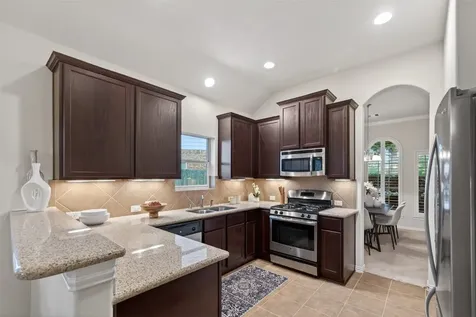 873 Grassy Knoll Trail La Marque TX 77568