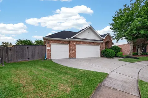 873 Grassy Knoll Trail La Marque TX 77568