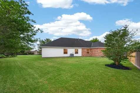 873 Grassy Knoll Trail La Marque TX 77568