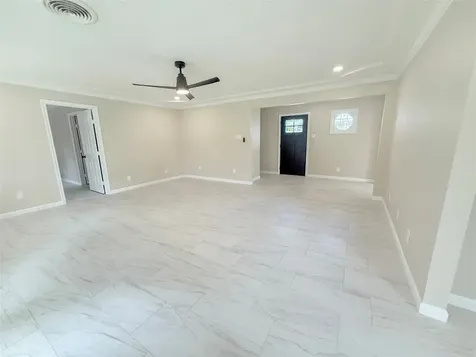 423 Baywood Street La Porte TX 77571