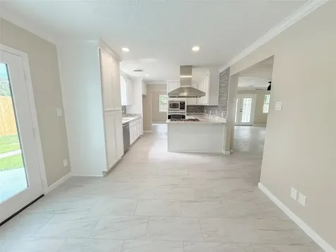 423 Baywood Street La Porte TX 77571