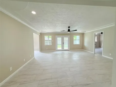423 Baywood Street La Porte TX 77571