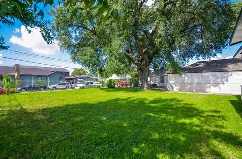604 N Main Street Galena Park TX 77547