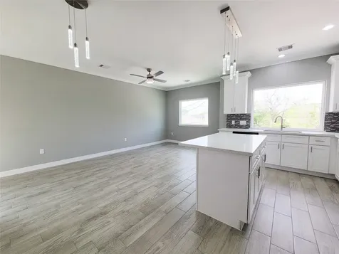 4514 Maggie Street B Houston TX 77051
