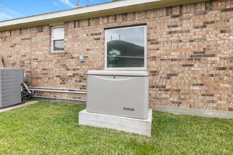 1486 Foshee Court Alvin TX 77511