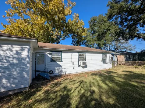 7546 Bywood Street Houston TX 77028