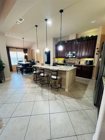 2106 Cambridge Bay Drive Pearland TX 77584