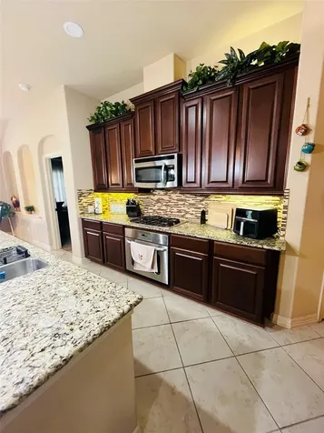 2106 Cambridge Bay Drive Pearland TX 77584