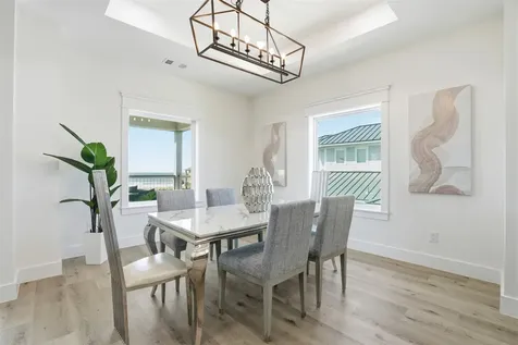 18 Blue Heron Circle Jamaica Beach TX 77554