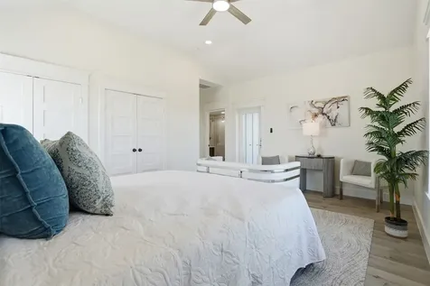 18 Blue Heron Circle Jamaica Beach TX 77554