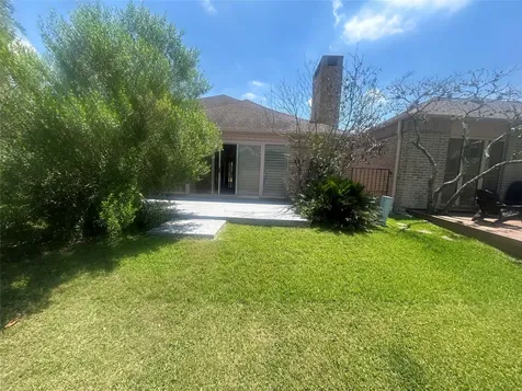 418 Fox Briar Lane Sugar Land TX 77478
