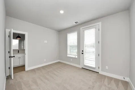 5811 Francis Oak Place Houston TX 77091