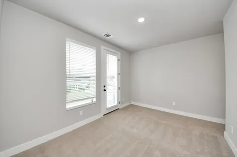 5811 Francis Oak Place Houston TX 77091