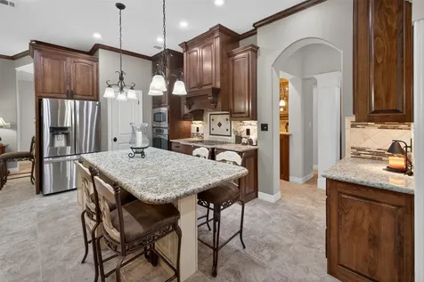 546 Meadowlark Lane Winnie TX 77665