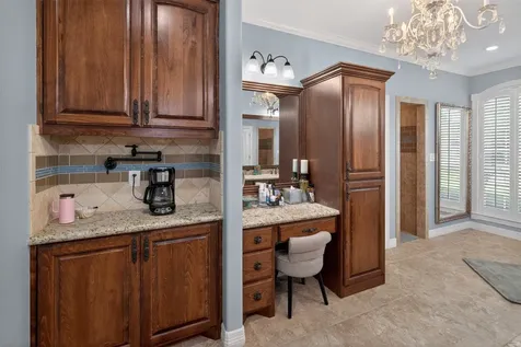 546 Meadowlark Lane Winnie TX 77665
