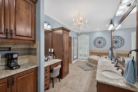 546 Meadowlark Lane Winnie TX 77665