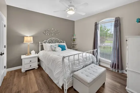 546 Meadowlark Lane Winnie TX 77665