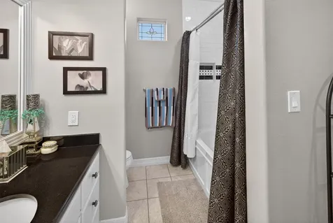 546 Meadowlark Lane Winnie TX 77665