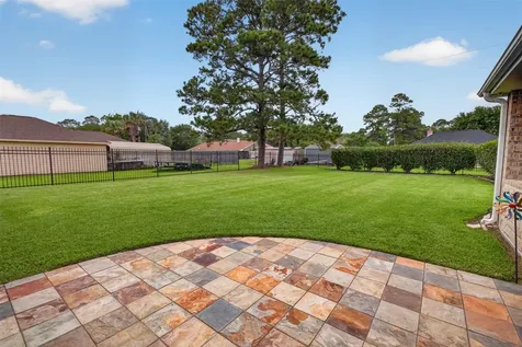 546 Meadowlark Lane Winnie TX 77665