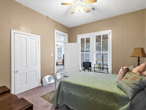 26 W Austin Street Bellville TX 77418