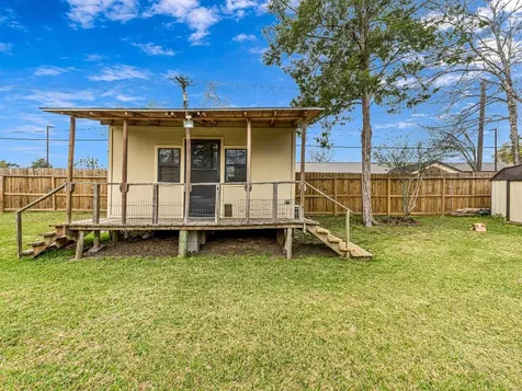 26 W Austin Street Bellville TX 77418