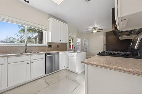 6710 Creek Village Drive Katy TX 77449