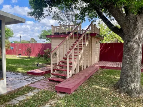 6710 Creek Village Drive Katy TX 77449