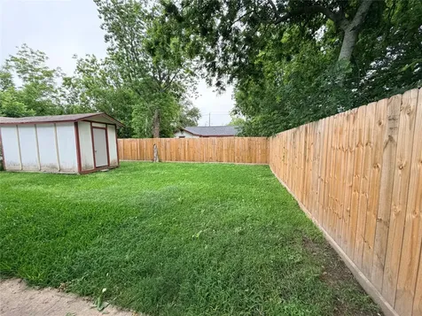 4103 Delhi Street Houston TX 77022