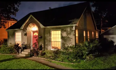 411 Graceland Street Houston TX 77009