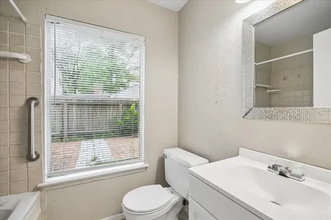 2 Goldthread Court The Woodlands TX 77381