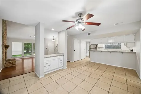 2 Goldthread Court The Woodlands TX 77381