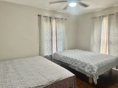 19 4th Avenue N Texas City TX 77590