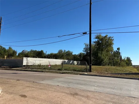 3002 Airport Boulevard Houston TX 77051