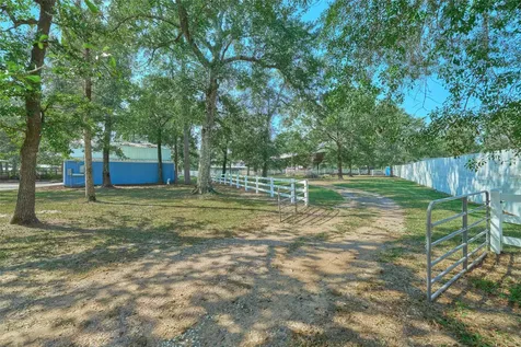 28207 Dobbin Huffsmith Road Magnolia TX 77354