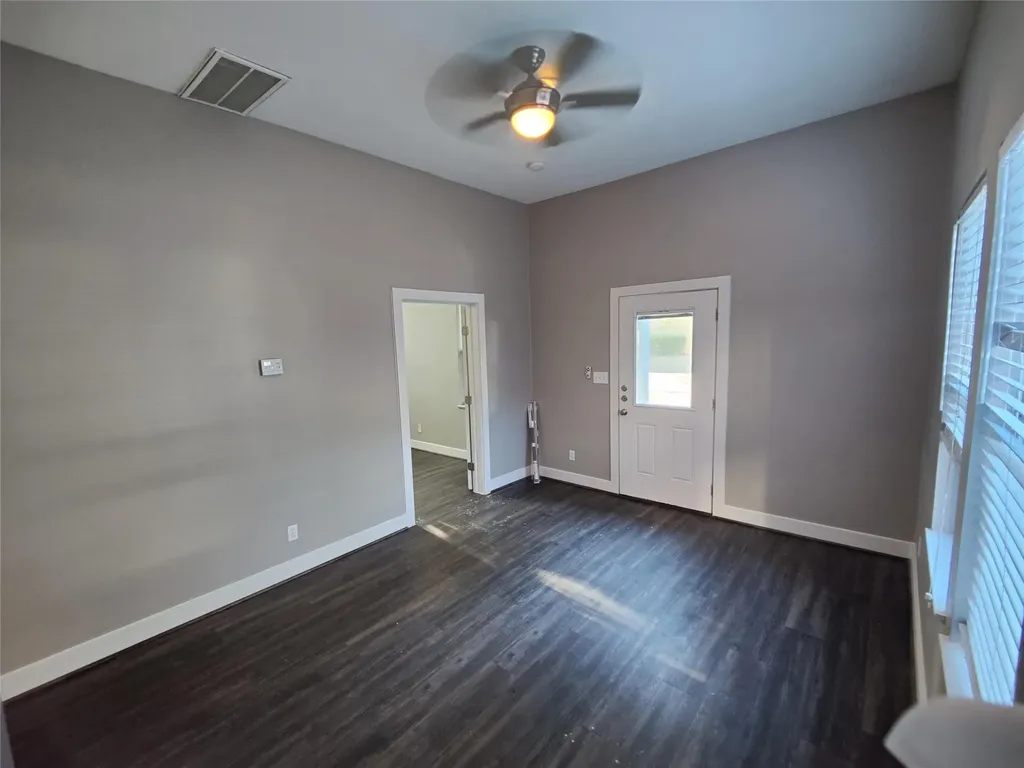 711 Graham Place A Austin TX 78705