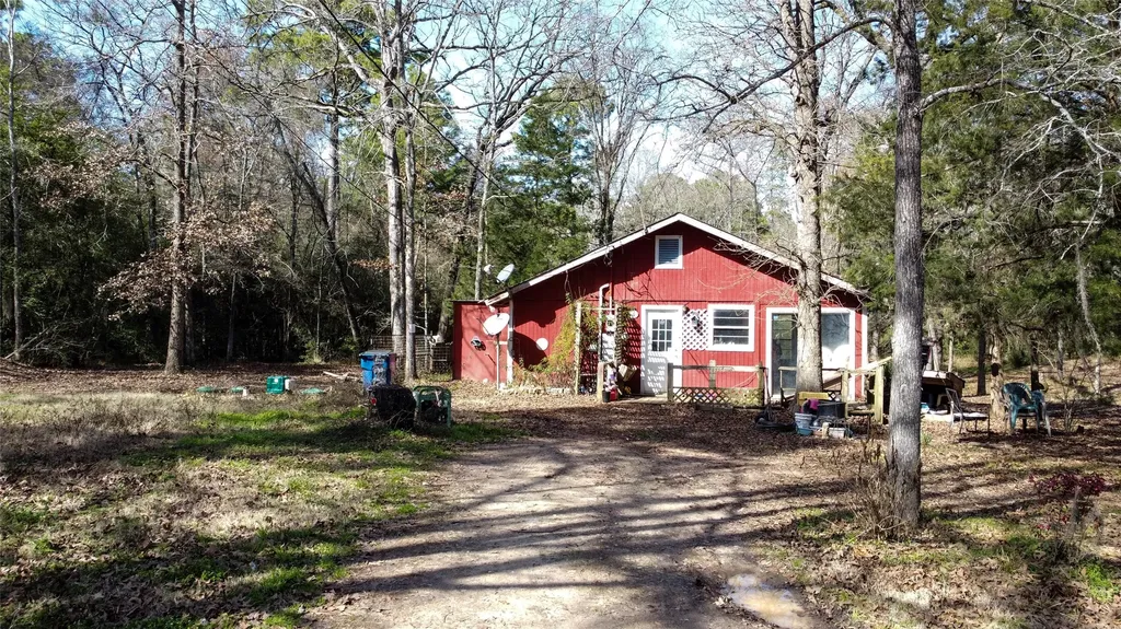 148 Woodland Drive Livingston TX 77351