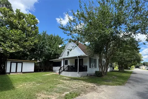 505 N 6th Street Silsbee TX 77656