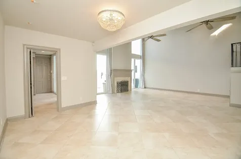 6 River Hollow Lane Houston TX 77027