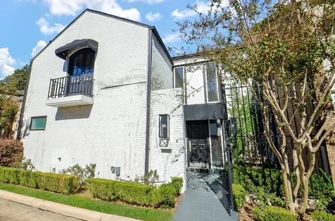 6 River Hollow Lane Houston TX 77027
